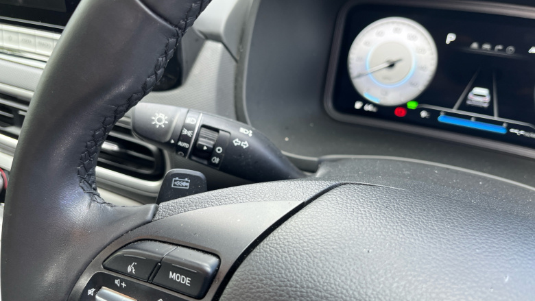 Hyundai KONA 100kW SE Connect 39kWh 5dr Auto Electric Hatchback